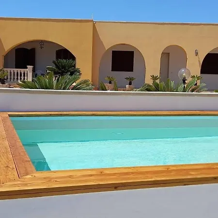 Lucia Appartement *
